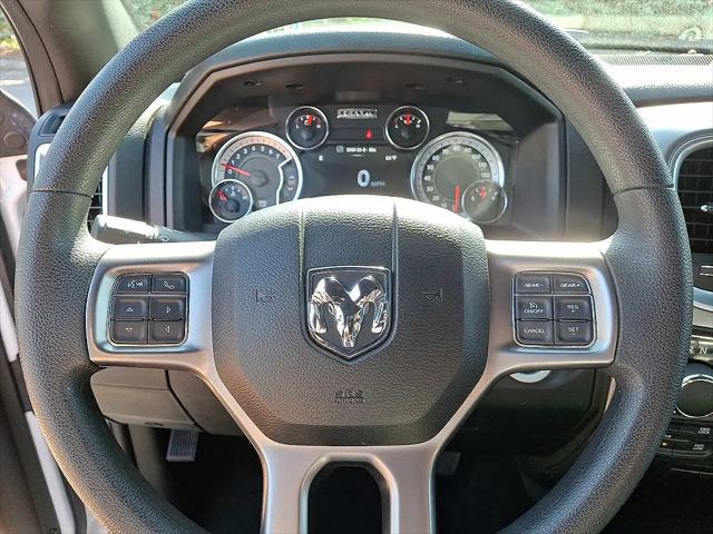 2024 Ram 1500 Classic Warlock Crew Cab 4x4 5'7" Box