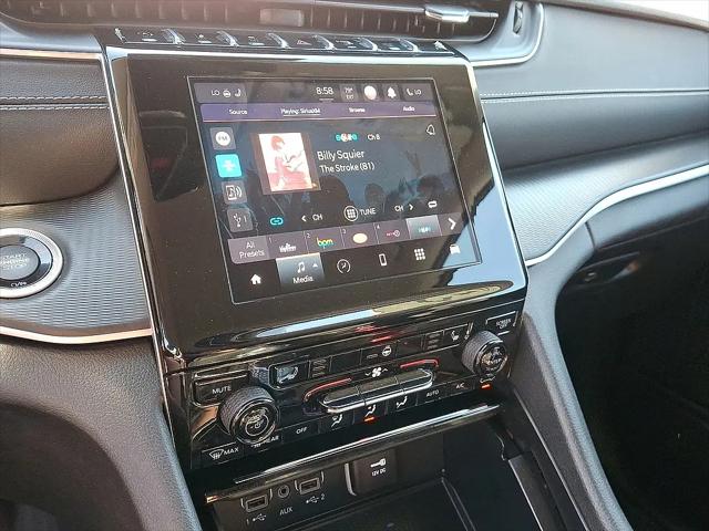 2023 Jeep Grand Cherokee Laredo 4x4