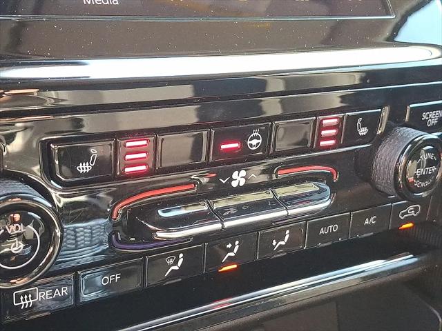 2023 Jeep Grand Cherokee Laredo 4x4