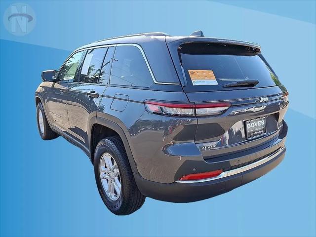 2023 Jeep Grand Cherokee Laredo 4x4