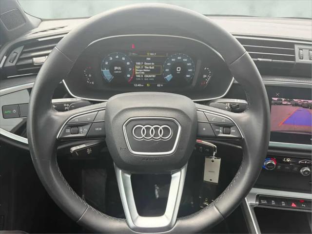 2022 Audi Q3 Premium 45 TFSI S line quattro Tiptronic