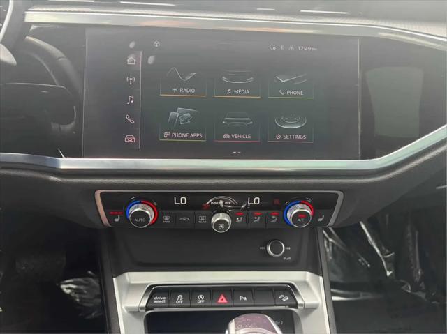 2022 Audi Q3 Premium 45 TFSI S line quattro Tiptronic