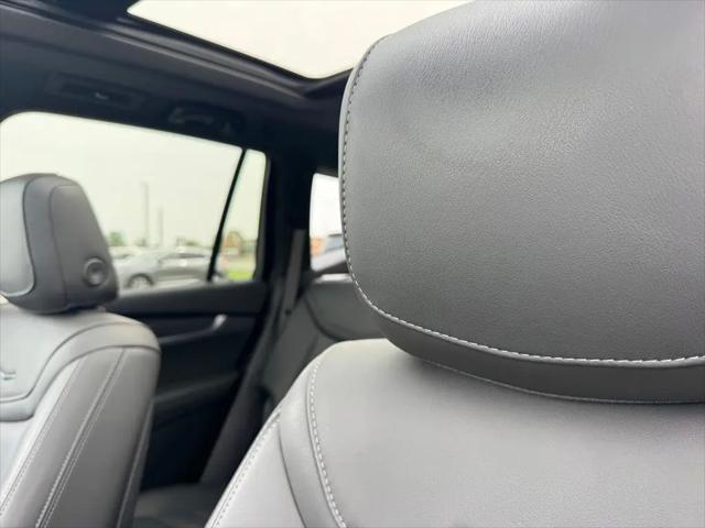 2024 Cadillac XT6 AWD Sport