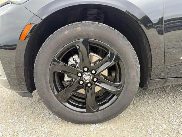 2023 Buick Enclave Essence FWD