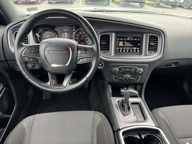 2020 Dodge Charger SXT RWD