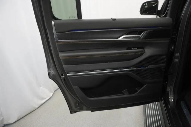 2025 Jeep Grand Wagoneer Series III Obsidian 4x4