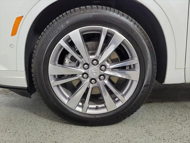 2023 Cadillac XT6 FWD Premium Luxury