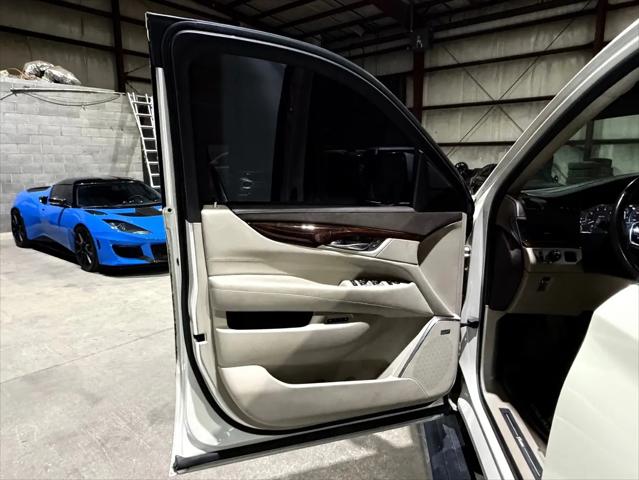 2015 Cadillac Escalade Premium