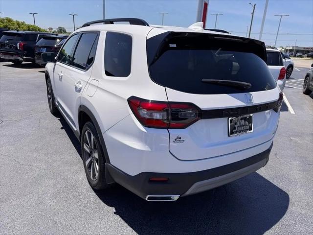 2023 Honda Pilot 2WD Touring