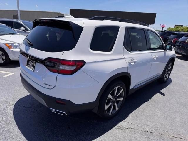 2023 Honda Pilot 2WD Touring