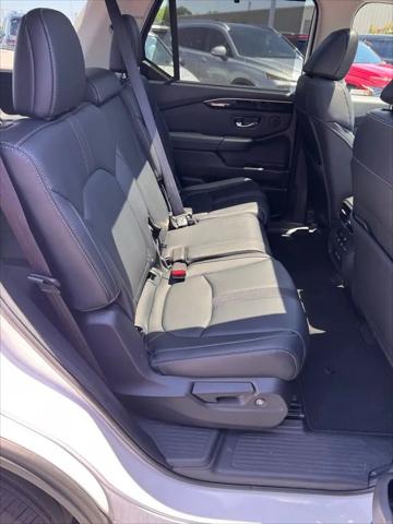2023 Honda Pilot 2WD Touring