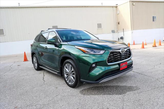 2025 Toyota Highlander Platinum