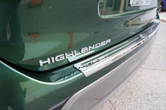 2025 Toyota Highlander Platinum