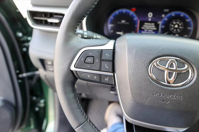 2025 Toyota Highlander Platinum