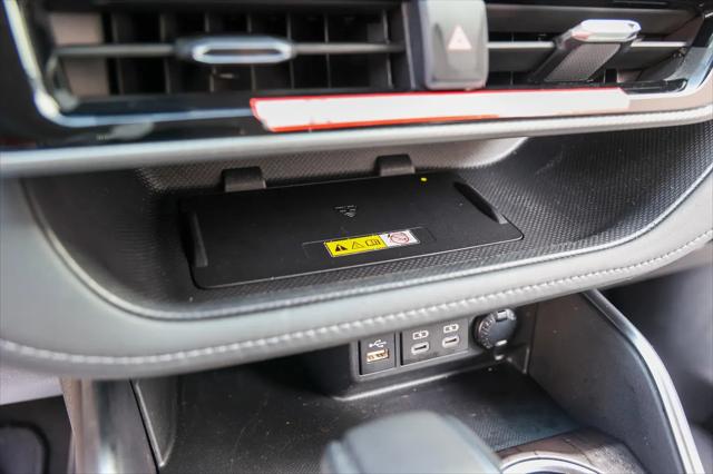 2025 Toyota Highlander Platinum