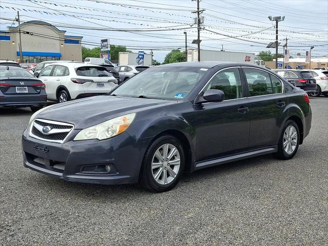 2010 Subaru Legacy 2.5i Premium