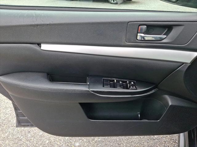 2010 Subaru Legacy 2.5i Premium