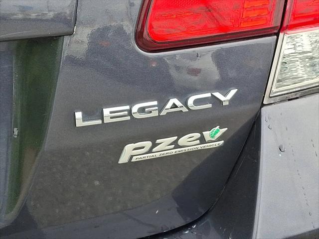 2010 Subaru Legacy 2.5i Premium