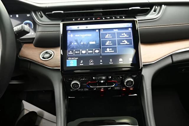 2023 Jeep Grand Cherokee L Summit 4x4