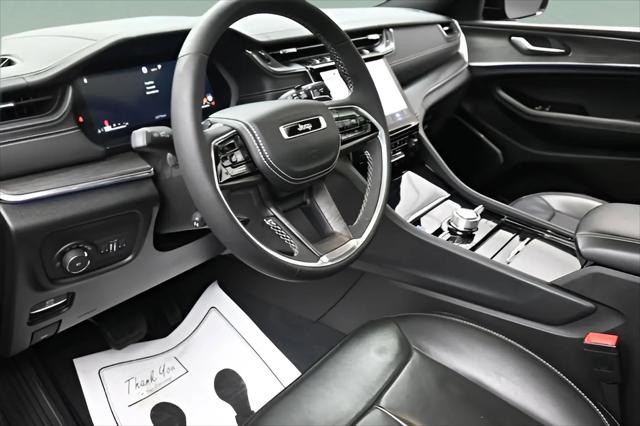 2023 Jeep Grand Cherokee L Overland 4x4