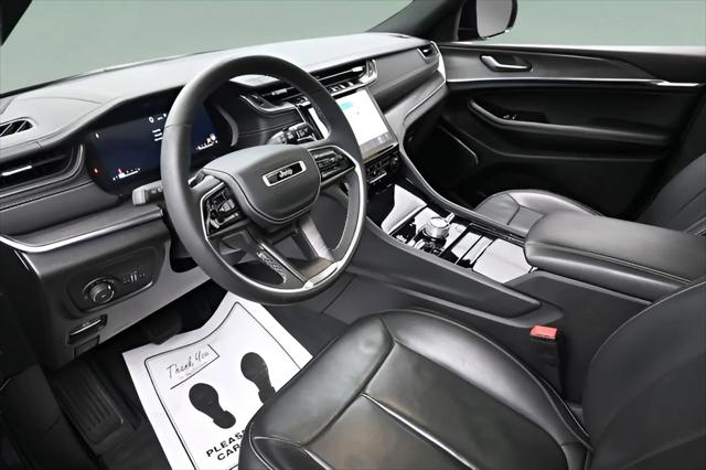 2023 Jeep Grand Cherokee L Overland 4x4