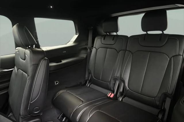 2023 Jeep Grand Cherokee L Overland 4x4