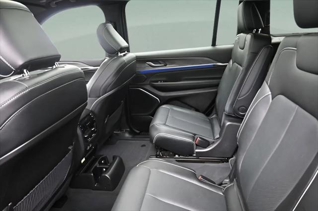 2023 Jeep Grand Cherokee L Overland 4x4