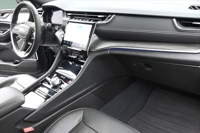 2023 Jeep Grand Cherokee L Overland 4x4