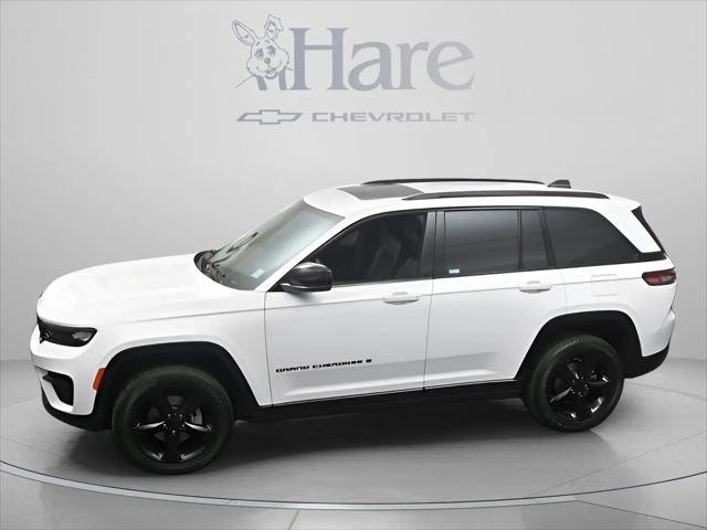 2023 Jeep Grand Cherokee Altitude 4x4