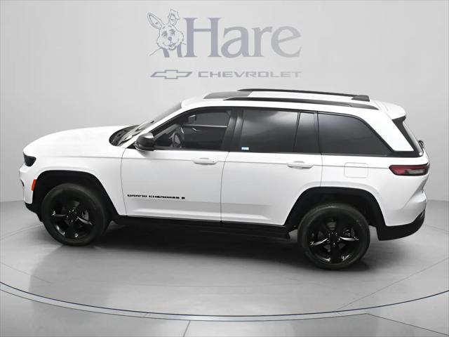 2023 Jeep Grand Cherokee Altitude 4x4