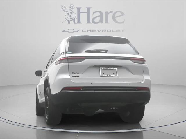 2023 Jeep Grand Cherokee Altitude 4x4