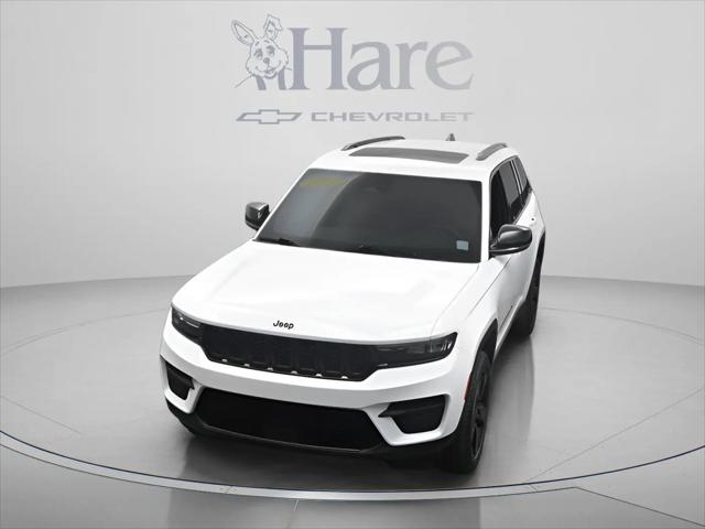 2023 Jeep Grand Cherokee Altitude 4x4