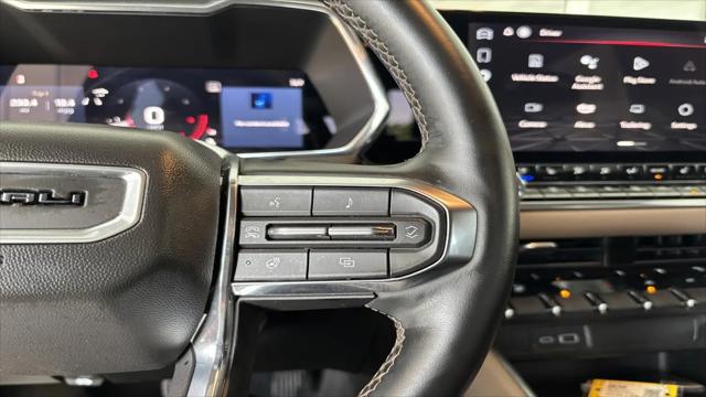 2023 GMC Canyon 4WD Crew Cab Short Box Denali
