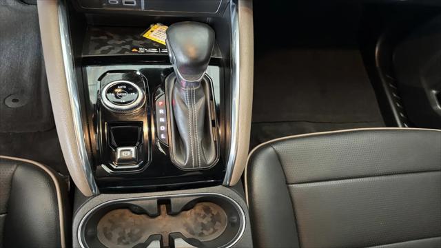 2023 GMC Canyon 4WD Crew Cab Short Box Denali