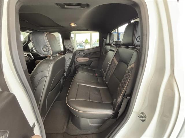 2023 GMC Canyon 4WD Crew Cab Short Box Denali