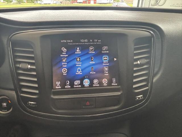 2015 Chrysler 200 S