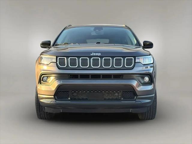 2022 Jeep Compass Latitude Lux 4x4