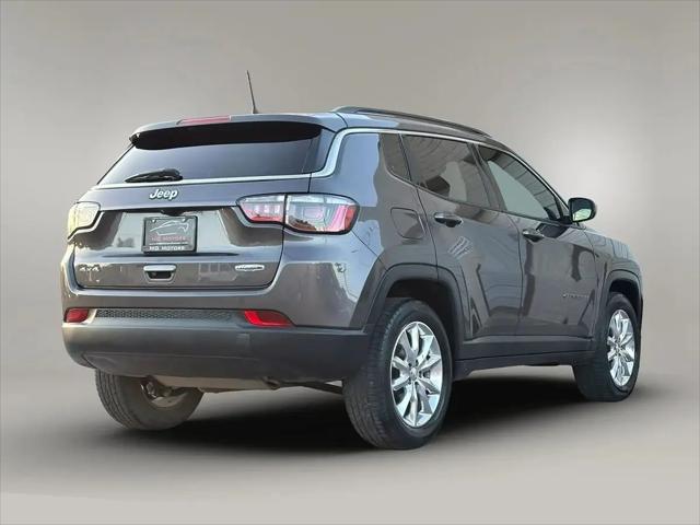 2022 Jeep Compass Latitude Lux 4x4