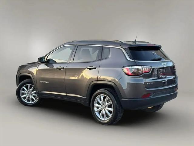 2022 Jeep Compass Latitude Lux 4x4