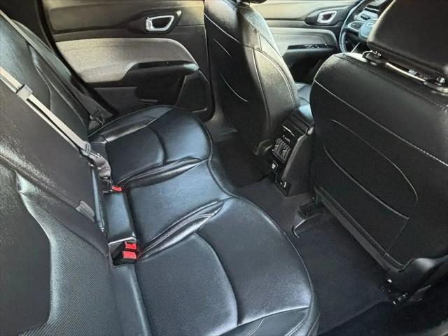 2022 Jeep Compass Latitude Lux 4x4