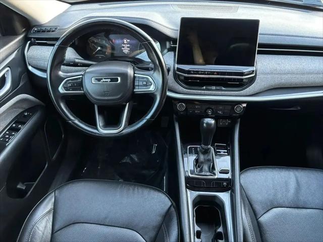 2022 Jeep Compass Latitude Lux 4x4