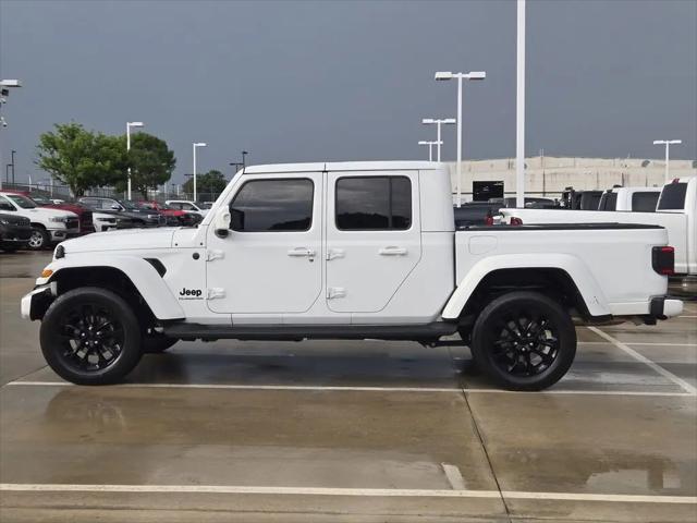 2022 Jeep Gladiator Sport