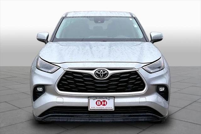 2024 Toyota Highlander LE