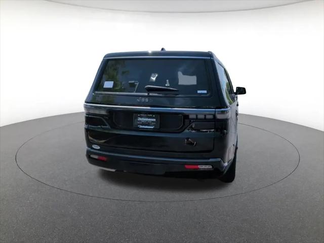 2026 Jeep Grand Wagoneer L 4x4