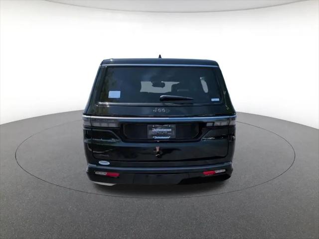 2026 Jeep Grand Wagoneer L 4x4