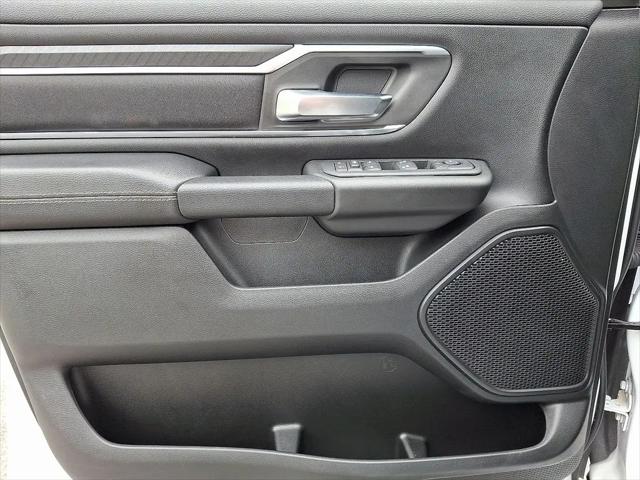 2025 Ram 1500 Lone Star Crew Cab 4x4 5'7" Box