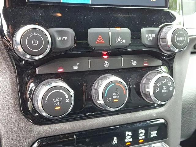 2025 Ram 1500 Lone Star Crew Cab 4x4 5'7" Box