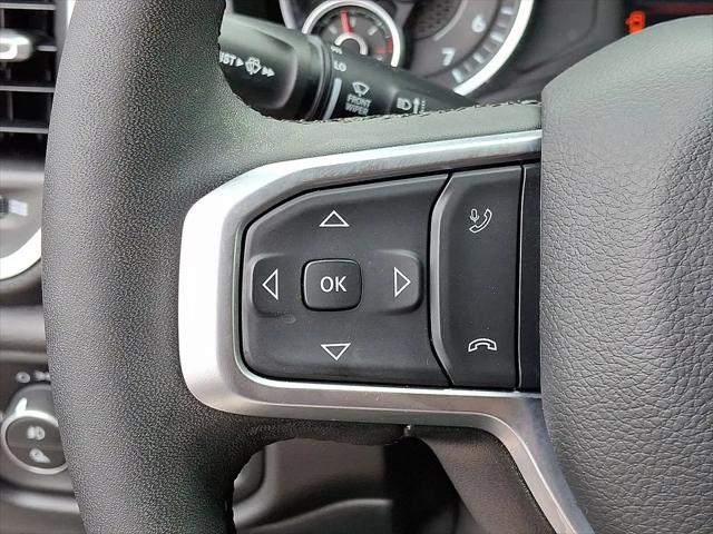 2025 Ram 1500 Lone Star Crew Cab 4x4 5'7" Box