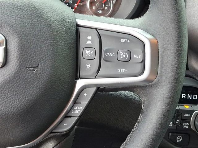 2025 Ram 1500 Lone Star Crew Cab 4x4 5'7" Box