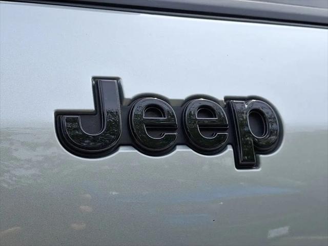 2024 Jeep Grand Cherokee L Altitude 4x4